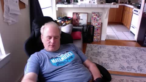 Snapshot of dickflasher5 chatting on 04/18/26, 02:21 Richard Fleischer online show from 04/18/26, 02:21