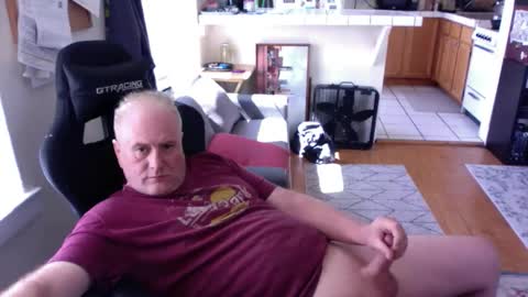 Snapshot of dickflasher5 chatting on 05/23/26, 04:11 Richard Fleischer online show from 05/23/26, 04:11