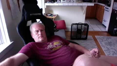 Snapshot of dickflasher5 chatting on 07/02/26, 06:03 Richard Fleischer online show from 07/02/26, 06:03