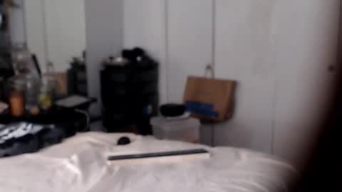 Snapshot of dickgiggler chatting on 10/30/25, 10:21 Sparkx online show from 10/30/25, 10:21