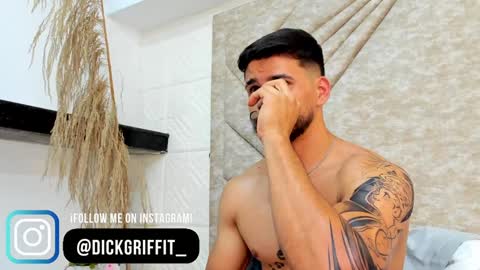 Snapshot of dickgriffith chatting on 02/01/25, 06:19 Dick Griffith online show from 02/01/25, 06:19