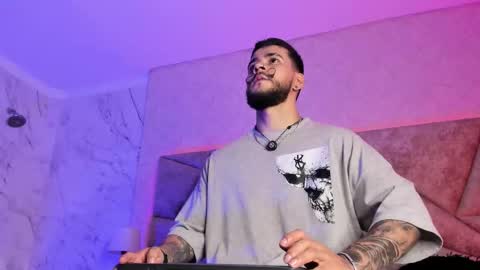 Snapshot of dickgriffith chatting on 02/19/26, 03:08 Dick Griffith online show from 02/19/26, 03:08