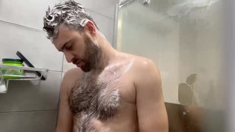 Snapshot of dickjulian chatting on 12/31/24, 02:25 Im Julian  all cum shot videos here    online show from 12/31/24, 02:25