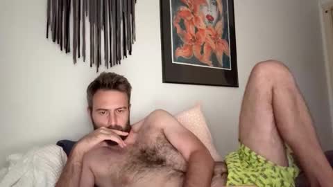 Snapshot of dickjulian chatting on 09/11/25, 08:47 Im Julian  all cum shot videos here    online show from 09/11/25, 08:47