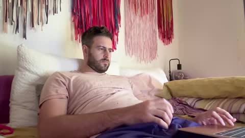 Snapshot of dickjulian chatting on 10/13/25, 03:34 Im Julian  all cum shot videos here    online show from 10/13/25, 03:34