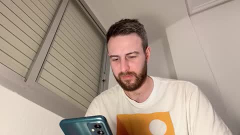 Im Julian  all cum shot videos here    online show from 02/04/26, 09:09