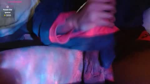 Snapshot of dickofthrones chatting on 11/28/25, 06:54 BigCockPapi online show from 11/28/25, 06:54