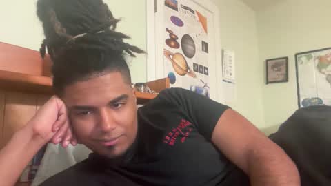 Snapshot of dickslober chatting on 12/22/25, 01:46 9inch BBC2020 online show from 12/22/25, 01:46