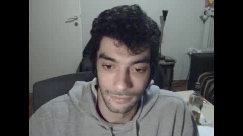 Snapshot of dickus_biggus chatting on 01/15/25, 04:15 dickus_biggus online show from 01/15/25, 04:15