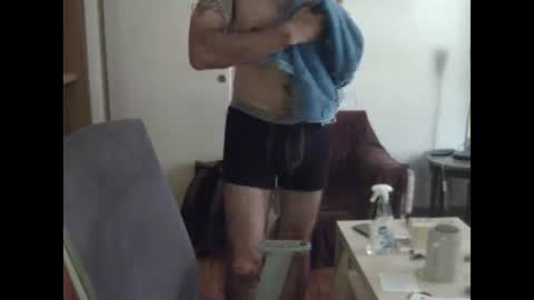 Snapshot of dickus_biggus chatting on 07/10/26, 10:40 dickus_biggus online show from 07/10/26, 10:40