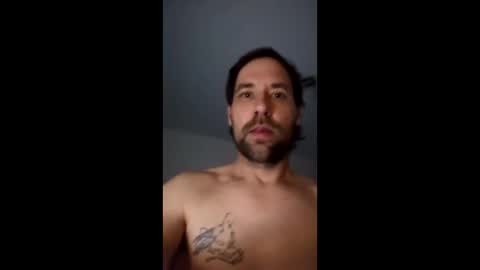 Snapshot of dickxxxd chatting on 12/17/25, 12:38 dickxxxd online show from 12/17/25, 12:38