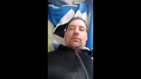 Snapshot of dickxxxd chatting on 12/21/25, 01:07 dickxxxd online show from 12/21/25, 01:07