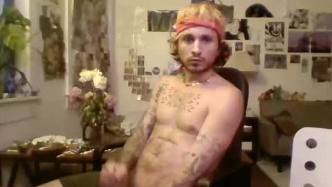 Snapshot of dickyxoxo chatting on 06/05/26, 12:00 Dicky Nelson online show from 06/05/26, 12:00