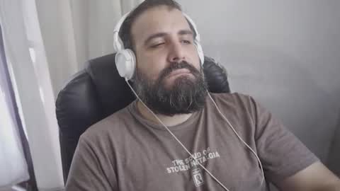 Snapshot of dicristalino chatting on 02/18/26, 04:03 Cristian Dipolino online show from 02/18/26, 04:03