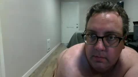 Snapshot of didgeman1984 chatting on 05/21/26, 09:44 Didgeman online show from 05/21/26, 09:44