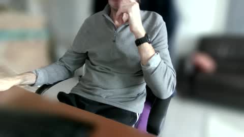 Snapshot of didonc chatting on 02/11/26, 09:47 didonc from france..... online show from 02/11/26, 09:47