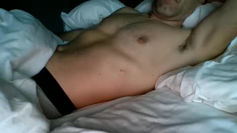 Snapshot of didouille84 chatting on 12/22/24, 07:22 ZokZok online show from 12/22/24, 07:22