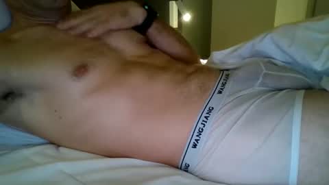 Snapshot of didouille84 chatting on 10/07/25, 06:54 ZokZok online show from 10/07/25, 06:54