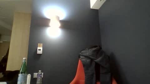 Snapshot of didouille84 chatting on 10/17/25, 12:14 ZokZok online show from 10/17/25, 12:14