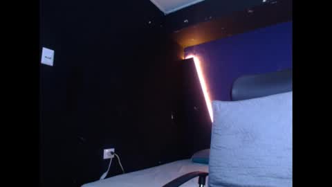 Diego online show from 02/28/25, 02:42