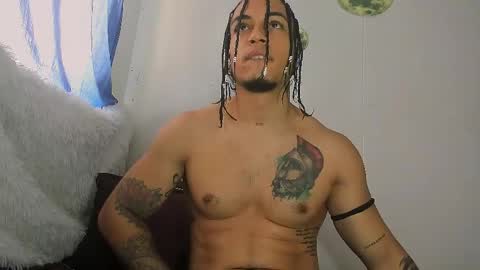 Snapshot of diego__cruz chatting on 04/18/26, 01:15 Diego online show from 04/18/26, 01:15