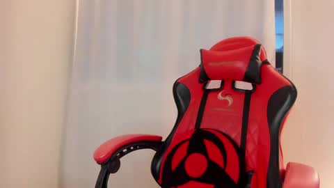 Snapshot of diego_latino chatting on 04/19/26, 11:18 Diego lat online show from 04/19/26, 11:18