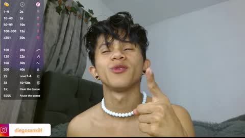 Snapshot of diego_santoro01 chatting on 02/20/25, 12:52 Diego Sanx01 online show from 02/20/25, 12:52