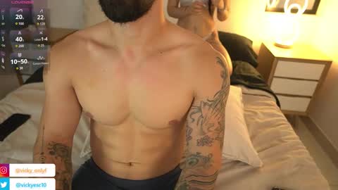 Diego and Vicky    online show from 11/25/25, 06:08