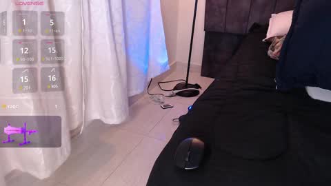 Snapshot of diegoarctic chatting on 03/08/25, 09:51 alexander online show from 03/08/25, 09:51