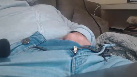 Snapshot of diegovlc chatting on 03/15/26, 12:00 DiegoVLC online show from 03/15/26, 12:00