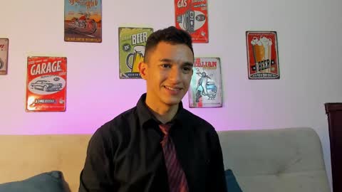 Snapshot of diegowesker chatting on 01/23/25, 05:52 diegowesker online show from 01/23/25, 05:52