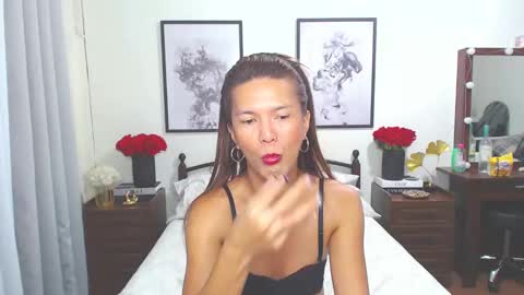 Dennesse online show from 01/14/25, 06:24