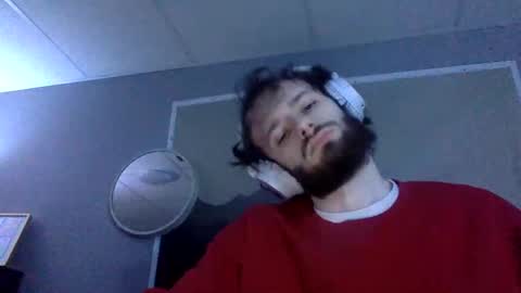 Snapshot of digbicknik chatting on 02/02/25, 08:13 digbicknik online show from 02/02/25, 08:13