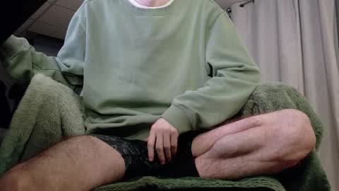 Snapshot of digbicknik chatting on 05/10/26, 03:44 digbicknik online show from 05/10/26, 03:44