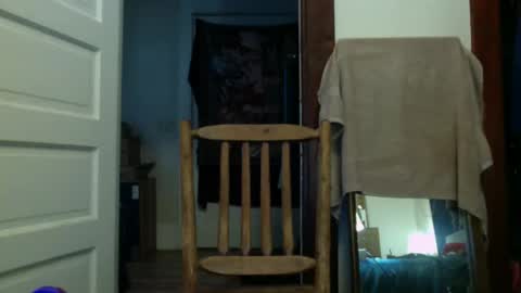 Snapshot of digdug16 chatting on 04/01/26, 12:44 digdug16 online show from 04/01/26, 12:44