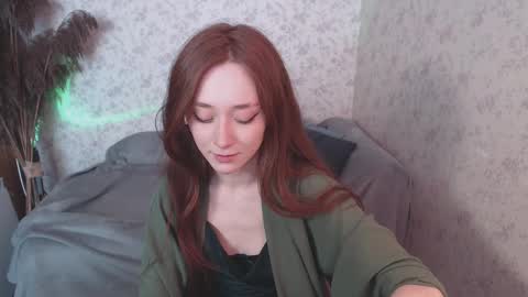 Hi im Alice 3 Im usualy online 03-10 or 17-21 UTC0 online show from 03/02/25, 10:24