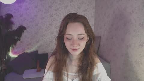 Hi im Alice 3 Im usualy online 03-10 or 17-21 UTC0 online show from 03/04/25, 07:41