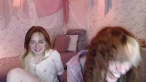 Snapshot of digital_geisha chatting on 04/09/26, 06:19 Hi im Alice 3 Im usualy online 03-10 or 17-21 UTC0 online show from 04/09/26, 06:19