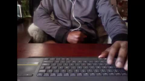 Snapshot of digitalpimpn chatting on 12/18/25, 04:02 The Digital Pimp.... online show from 12/18/25, 04:02