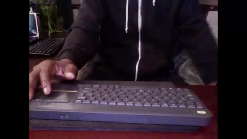 Snapshot of digitalpimpn chatting on 12/20/25, 12:45 The Digital Pimp.... online show from 12/20/25, 12:45