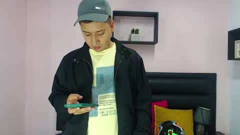 diiego_xxx online show from 02/09/25, 04:50