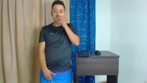 diiego_xxx online show from 03/12/25, 12:04