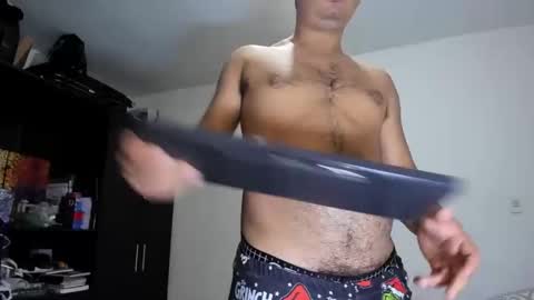 Snapshot of diiego_xxx chatting on 04/20/26, 11:35 diiego_xxx online show from 04/20/26, 11:35