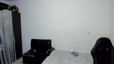 Snapshot of diiego_xxx chatting on 05/12/26, 11:51 diiego_xxx online show from 05/12/26, 11:51