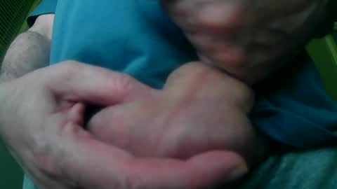 Snapshot of diki3333333333 chatting on 01/12/25, 01:16 Nick online show from 01/12/25, 01:16