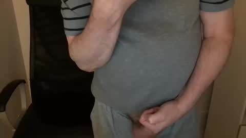 Snapshot of diki3333333333 chatting on 10/14/25, 08:59 Nick online show from 10/14/25, 08:59