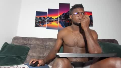 Snapshot of dilaan_carter chatting on 05/22/26, 12:00 joshua online show from 05/22/26, 12:00