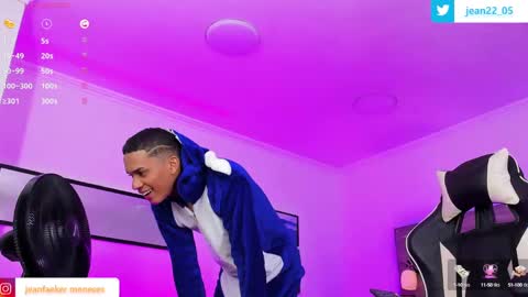 Snapshot of dilam_alfonzo chatting on 01/23/25, 08:35 Dilan online show from 01/23/25, 08:35