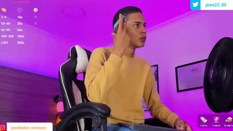 Snapshot of dilam_alfonzo chatting on 01/30/25, 07:48 Dilan online show from 01/30/25, 07:48