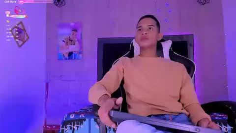 Snapshot of dilam_alfonzo chatting on 09/10/25, 01:00 Dilan online show from 09/10/25, 01:00